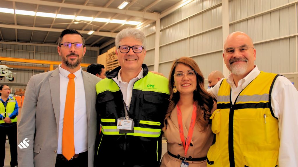 Versaflex participa en visita empresarial a DEDIENNE Aerospace 3